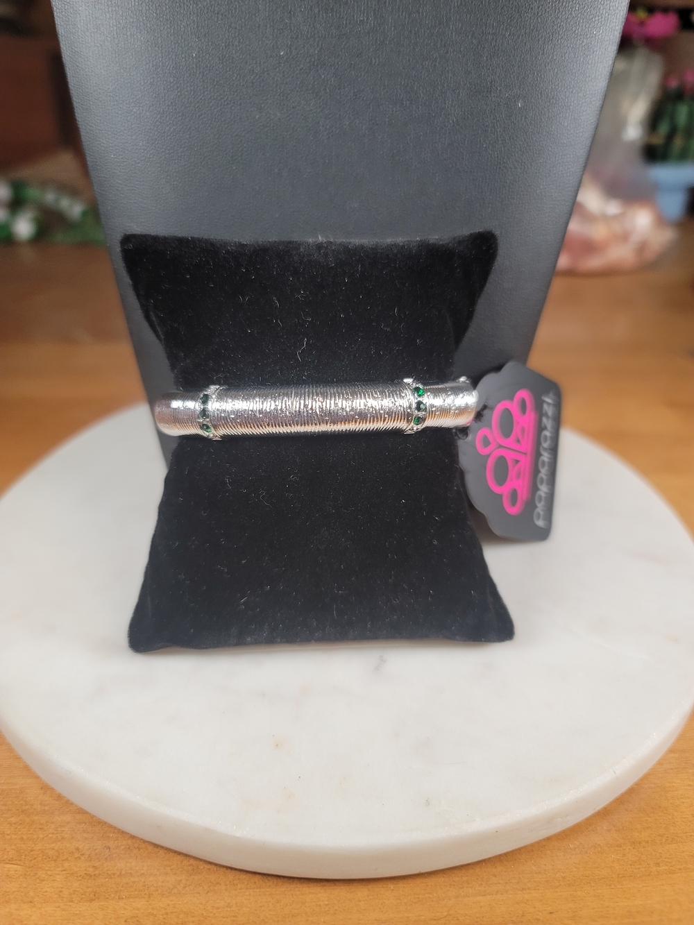 paparazzi Silver Textured Tube Bracelet with Green Accents